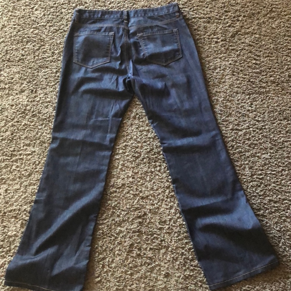 Jeans - Picture 3 of 4